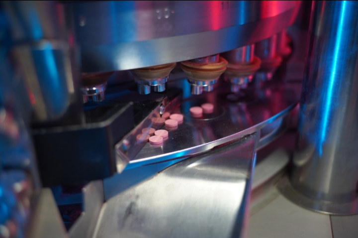 Bangkit dari Rugi, Laba Phapros (PEHA) Melenting 109 Persen di 2025