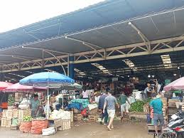 Gubernur Pramono Jaga Harga Plastik Stabil, Bahan Pokok Aman