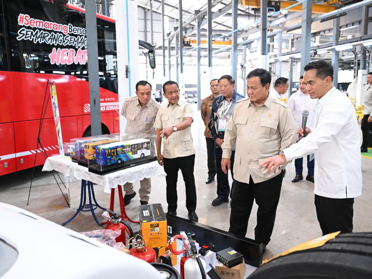 Prabowo Dorong VKTR Bisa Sejajar Raksasa Otomotif Jepang dan Korea