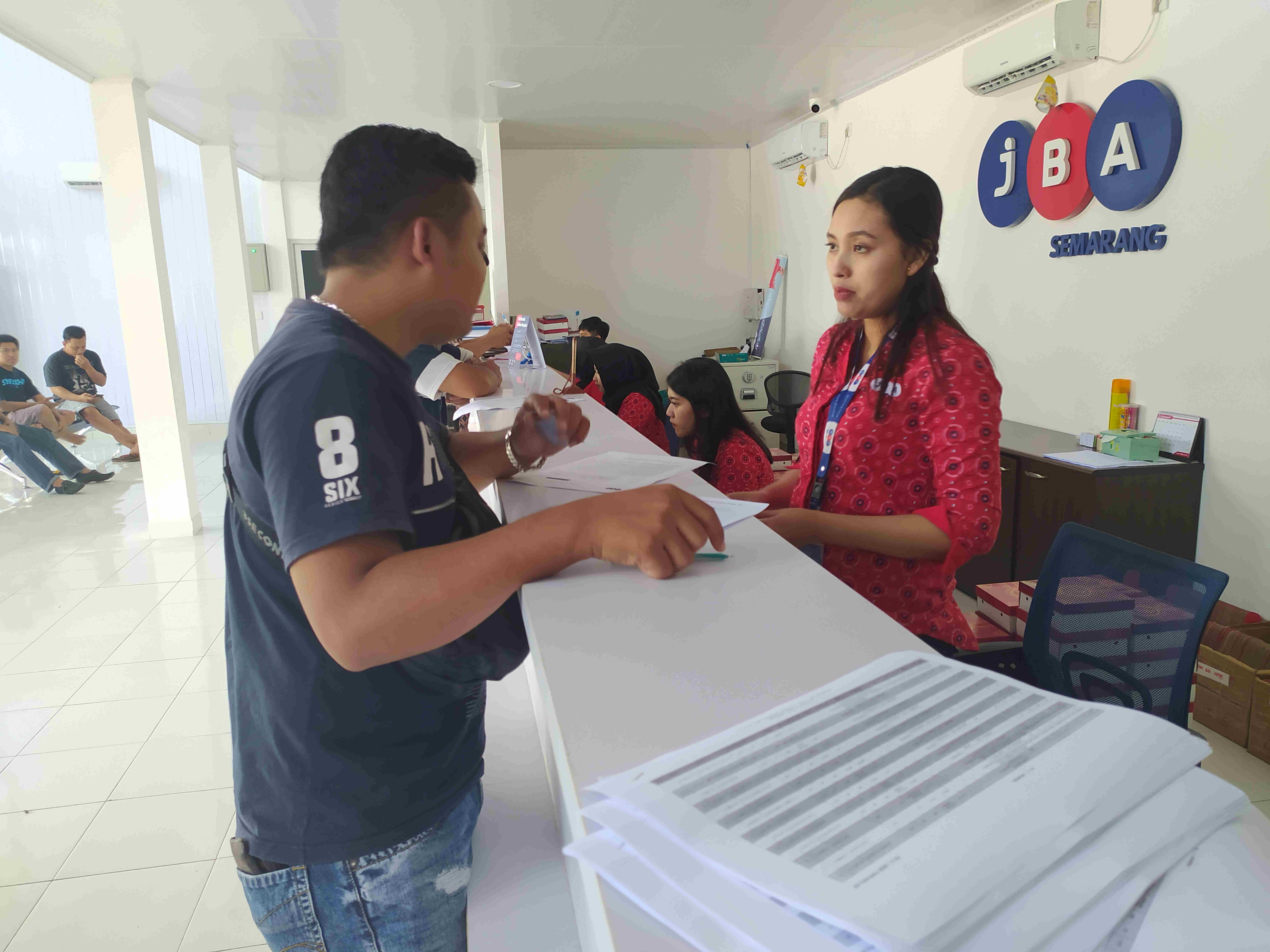 Bisnis Lelang Merosot, ASLC Petik Laba Perdana dari Jualan Mobil Bekas