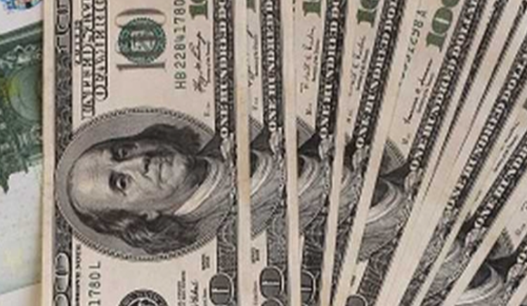 Eskalasi Timur Tengah Bawa Dolar Kembali Berfluktuasi