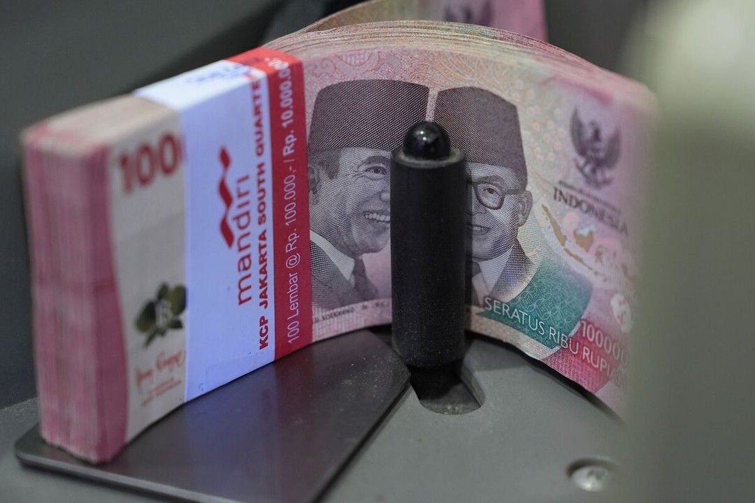 Rupiah Tertekan, Diprediksi Sentuh Level Rp17.660