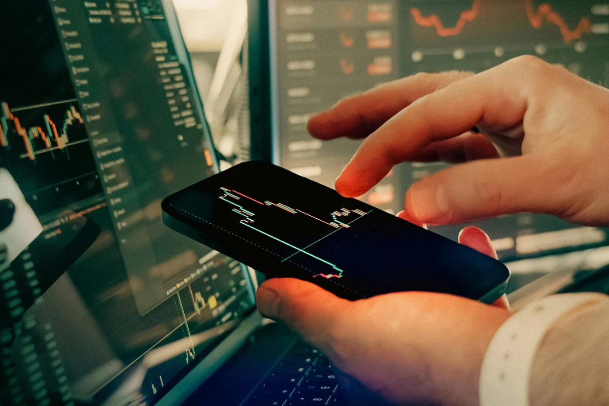 Sempat Naik Ratusan Persen, Saham ini Lepas dari Jeratan FCA