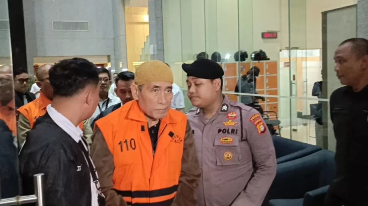 KPK Tahan 2 Tersangka Kasus Kuota Haji, Salah Satunya Direktur Maktour