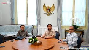 Bersama Putranya, JK Temui Prabowo Bahas Investasi Energi Hijau Rp70T