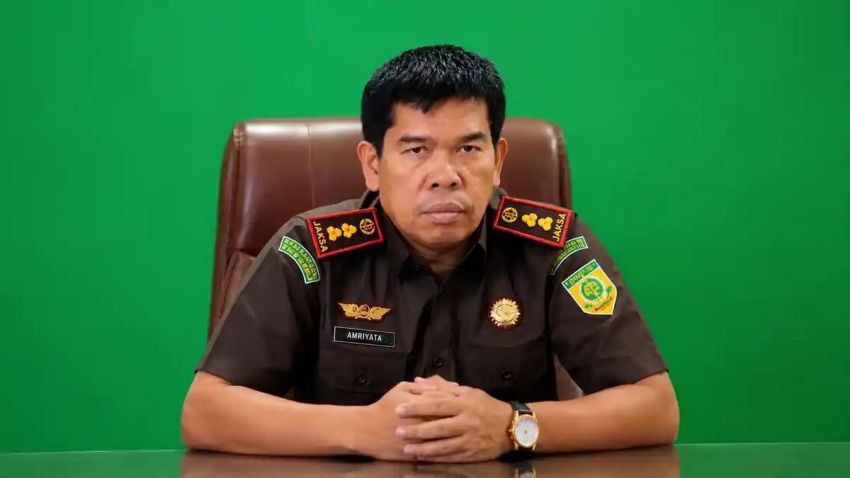 Diduga Minta Uang Pengamanan Proyek, Kajari Sergai Ditangkap Kejagung