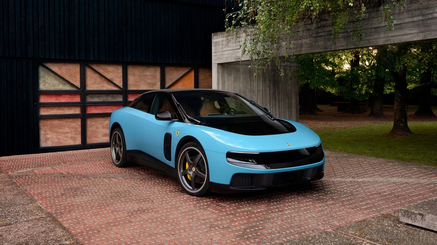 EV Ferrari Rp10 Miliar Diluncurkan di Sarang Mobil Listrik, Diminati?
