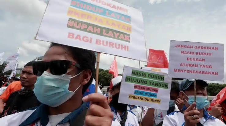Buruh Tuntut Pembebasan Pajak JHT, Purbaya Ungkap Ketentuan Lama