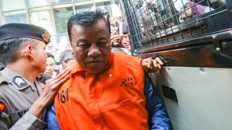 KPK Umumkan Tiga Tersangka Jual Beli Jabatan di Kuansing, OTT ke-14