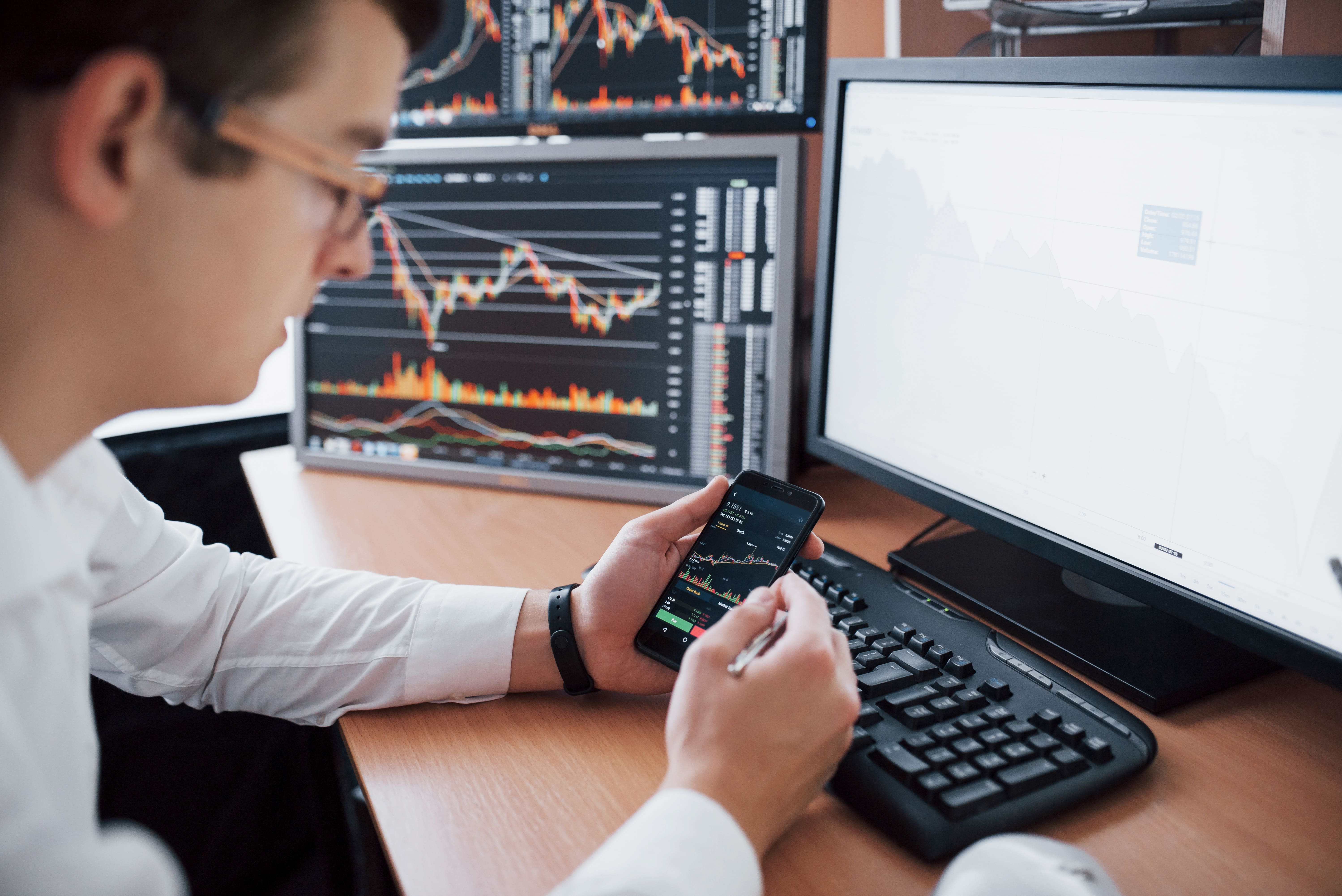 Saham Teknologi Tekor, Bursa Asia dan IHSG Berpotensi Lesu