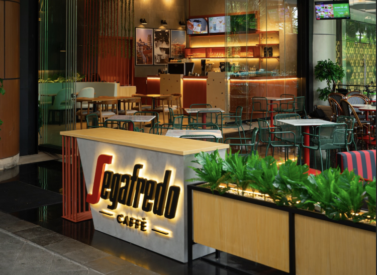 Dari Italia ke Indonesia, IBOS Buka <i>Outlet </i>Perdana Segafredo di Soetta
