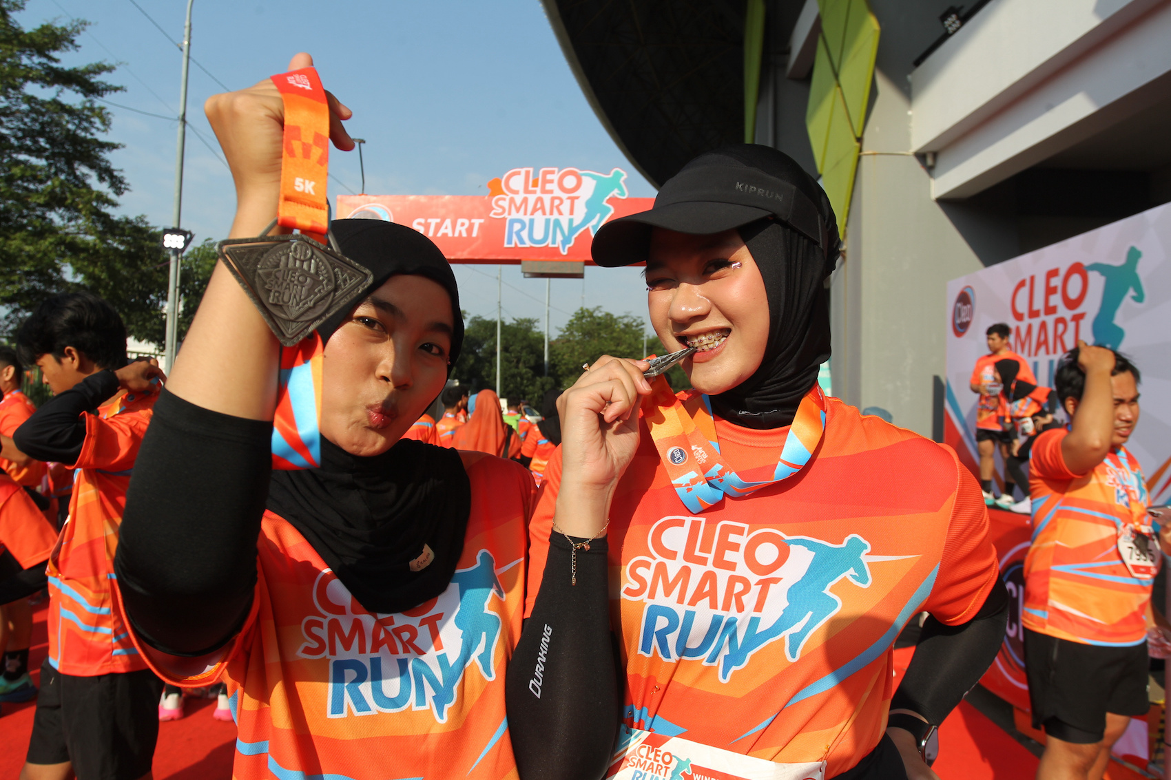 Ribuan Peserta Ramaikan CLEO Smart Run