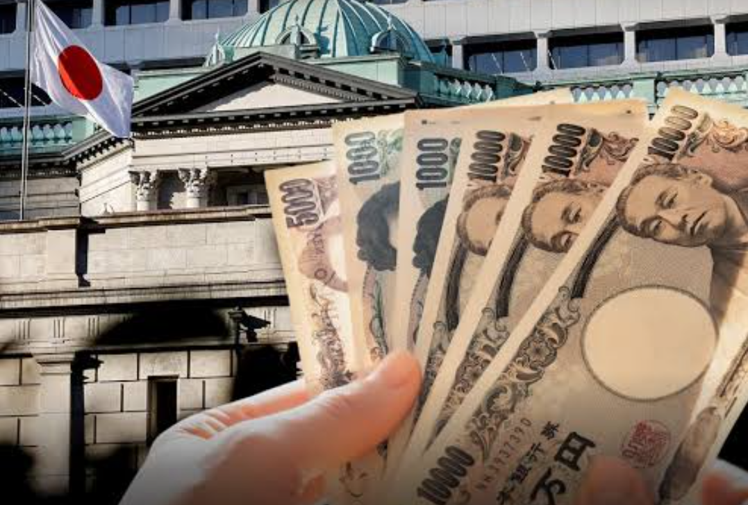 Yen Terancam Tembus 165 per Dolar AS, Intervensi Mengintai