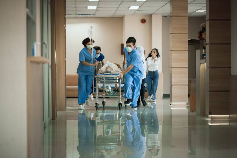 Pengelola Mayapada Hospital (SRAJ) Makin Tekor meski Pendapatan Naik