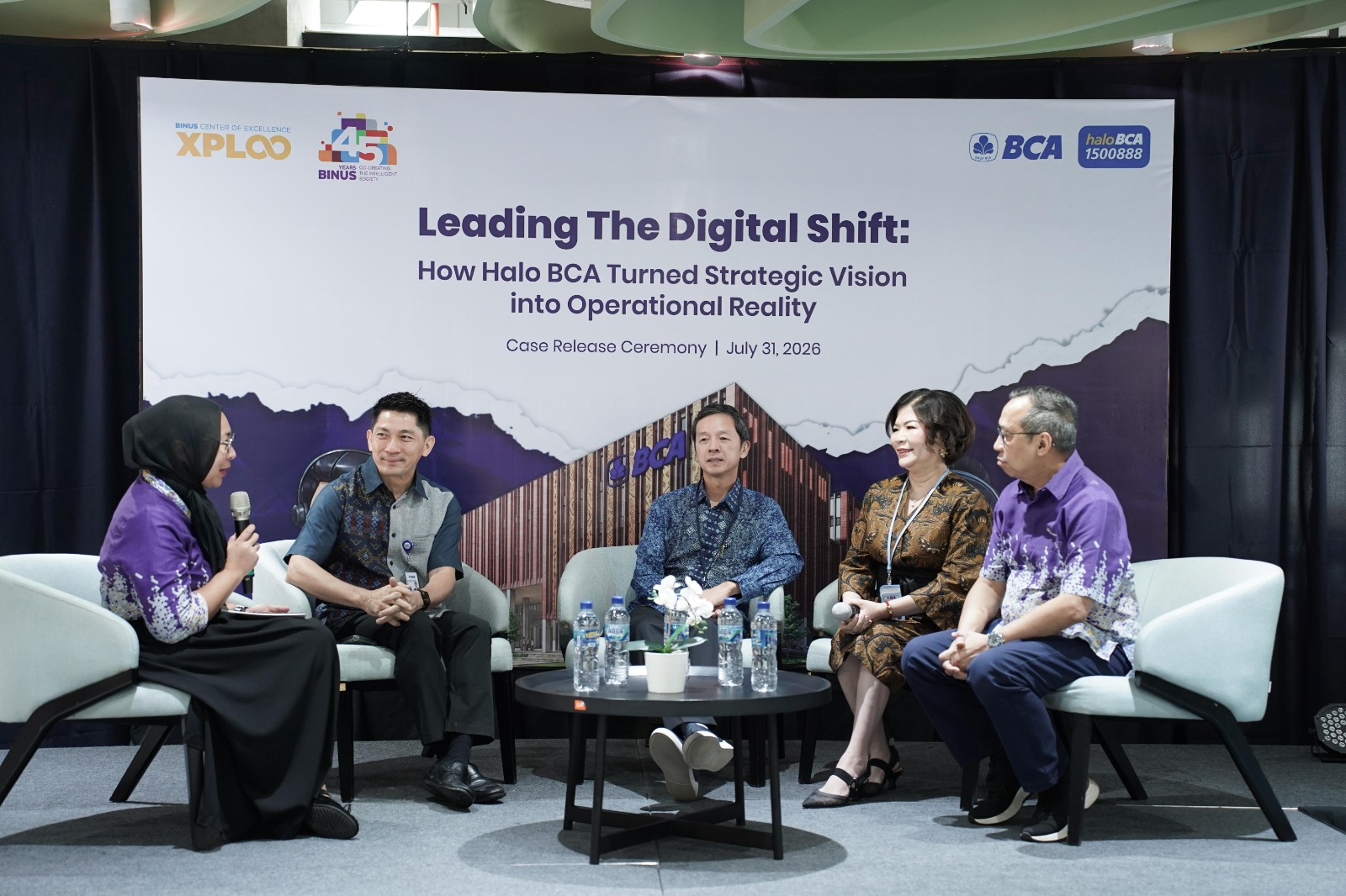 BINUS dan BCA Rilis Studi Kasus Transformasi Digital Halo BCA