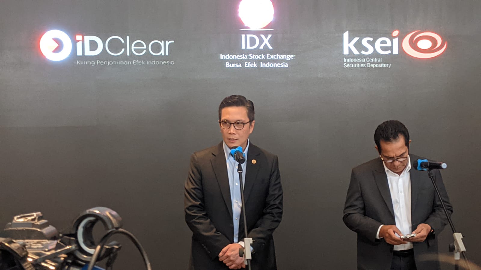 Tahap Awal Demutualisasi BEI Lewat Private Placement, IPO Menyusul?