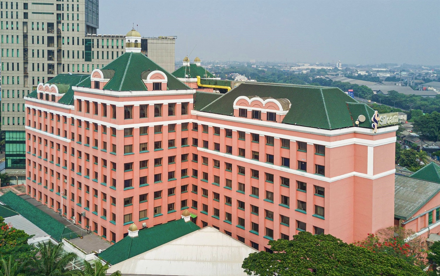 SILO Raih Kredit Sindikasi Rp14,5T, Aset First REIT Ikut Dijaminkan