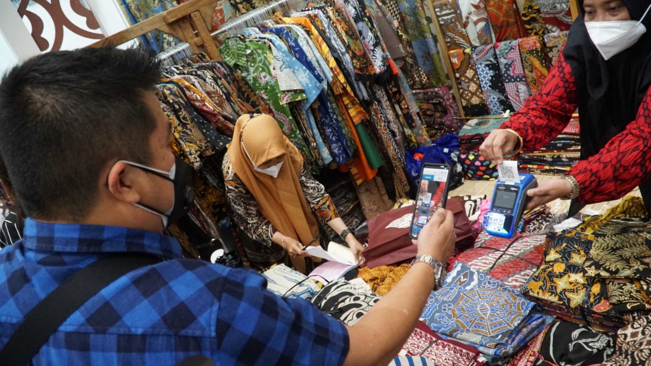 Bank Central Asia (BBCA) Dukung UMKM Indonesia di Pameran Adi Wastra Nusantara 2022