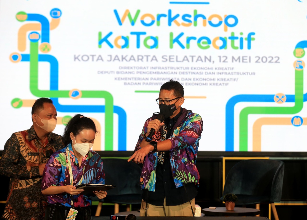 Menteri Sandiaga Uno Dorong Subsektor Senirupa Ambil Peran Peningkatan Ekonomi