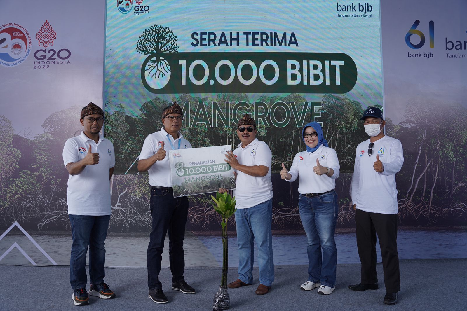 Tanam 2061 Mangrove, bank bjb Dukung Indonesia Tanpa Pencucian Uang dan Pendanaan Teroris