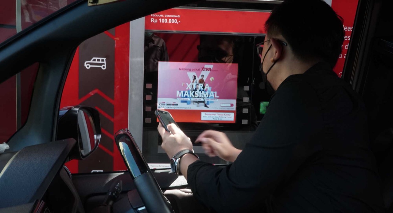 Lupa Kartu? Jangan Panik, Bisa Tarik Tunai Tanpa Kartu ATM dengan OCTO Mobile