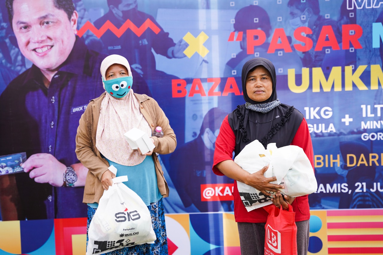 Geber Pasar Murah, 5.000 Paket Sembako SIG (SMGR) Laris Manis