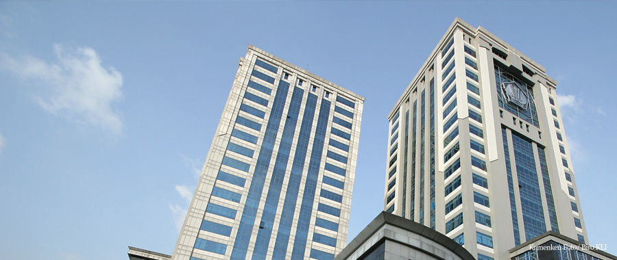 SURAT UTANG NEGARA Ilustrasi Bisniscom. Lelang SBSN Hari Ini: Total Penawaran Rp11,5 Triliun, Pemerintah Serap Rp5,97 Triliun