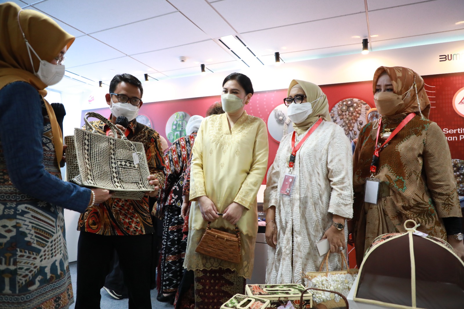 Bersama Dekranas dan BUMN, BRI Dukung UMKM Naik Kelas dengan Sertifikasi TKDN