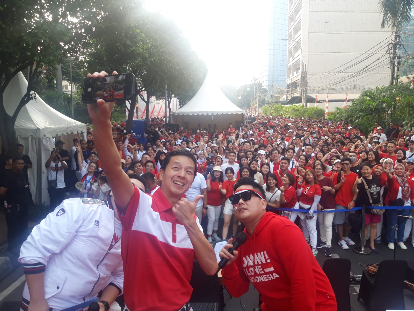 Gebyar BCA Merah Putih, Serukan Semangat Nasionalisme, Hidup Sehat dan Peduli Lingkungan