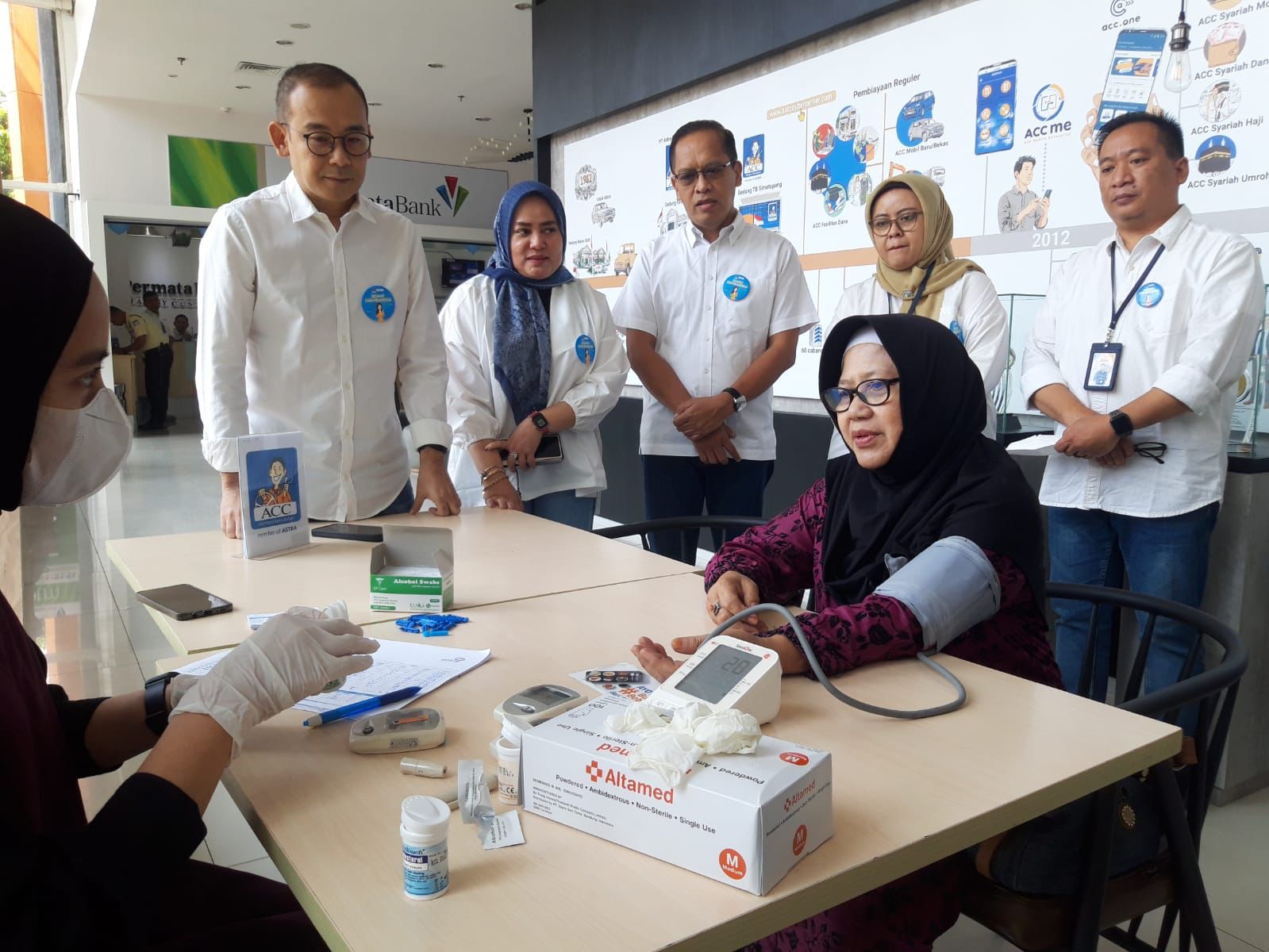 Astra Credit Companies Berikan Diskon Denda 45 Persen di Hari Pelanggan Nasional 2023