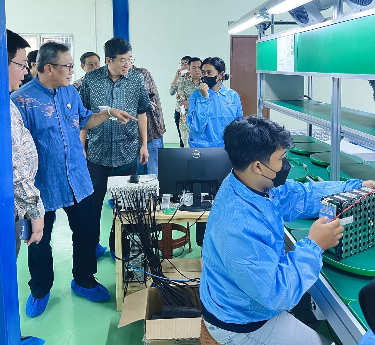 Keren! United E-Motor Bagikan Kabar Baik, Siapkan Pabrik Baterai EV