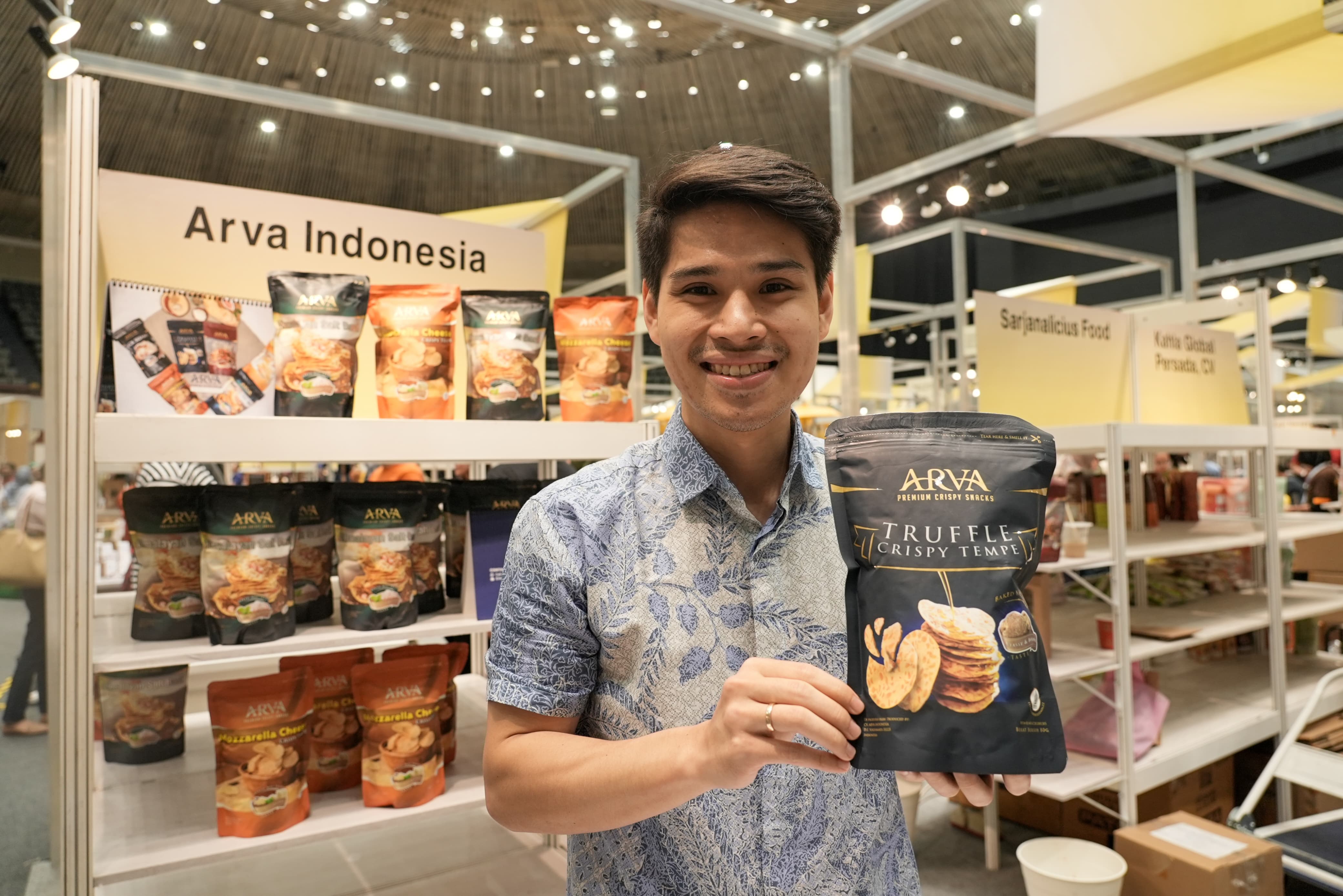 UMKM EXPO(RT) BRILIANPRENEUR 2023, Keripik Tempe Go Global Raih Kontrak dari Singapura