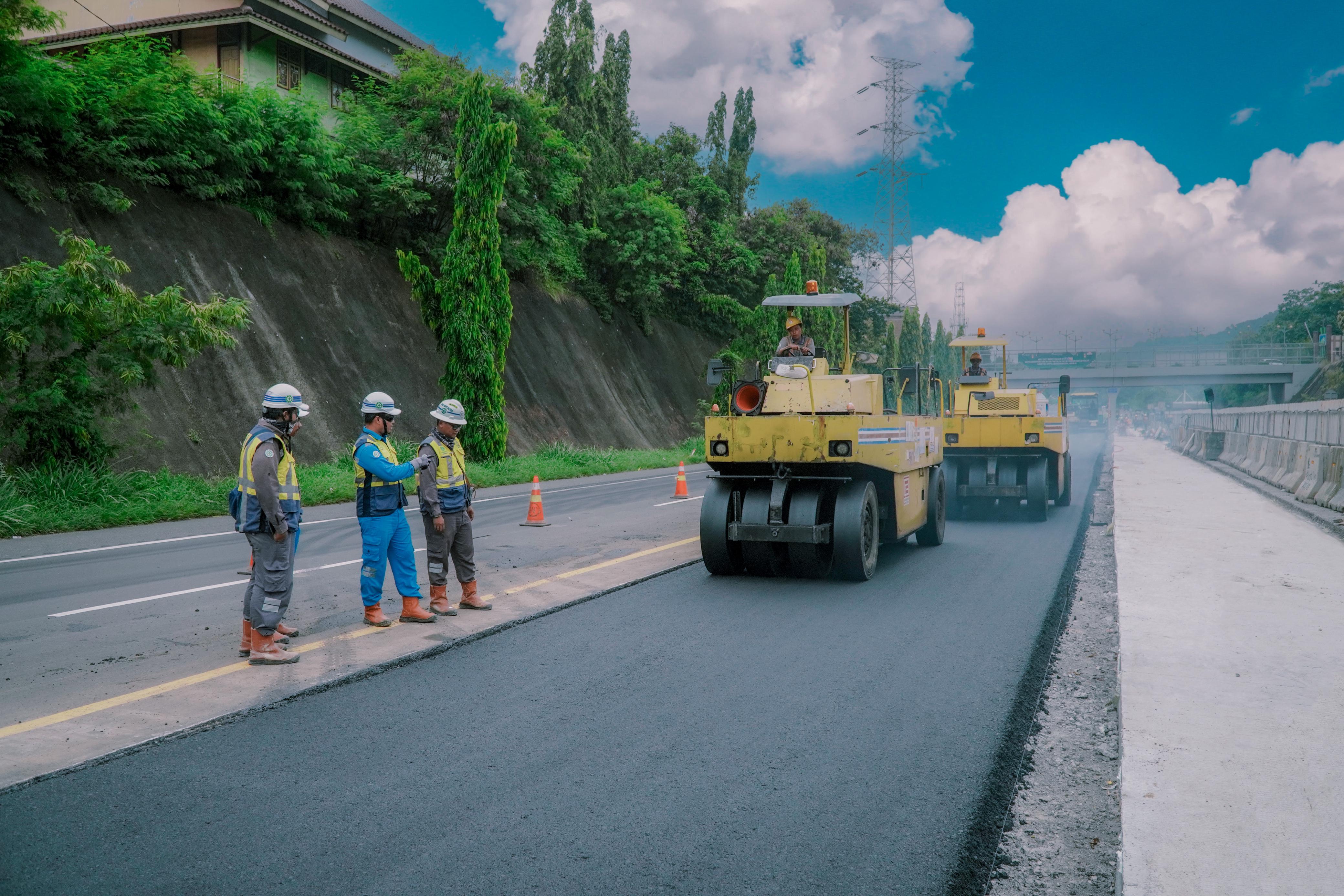 Wujudkan Konektivitas, PTPP Tuntaskan Pelebaran Tol Tangerang–Merak