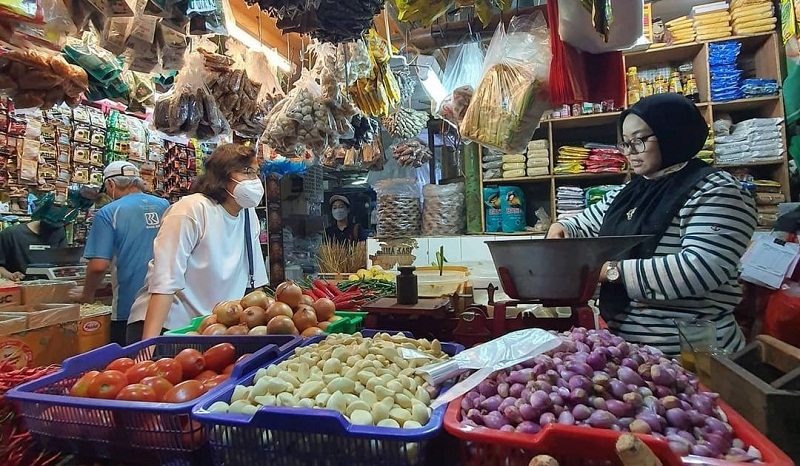 Harga Bawang Merah, Beras, Minyak, Mengalami Kenaikan pada Agustus