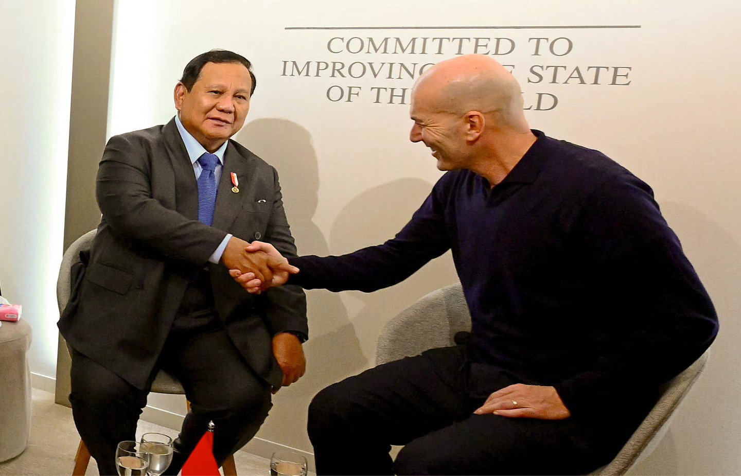 Prabowo dan Zinedine Zidane Bertemu di Davos, Ini yang Dibahas