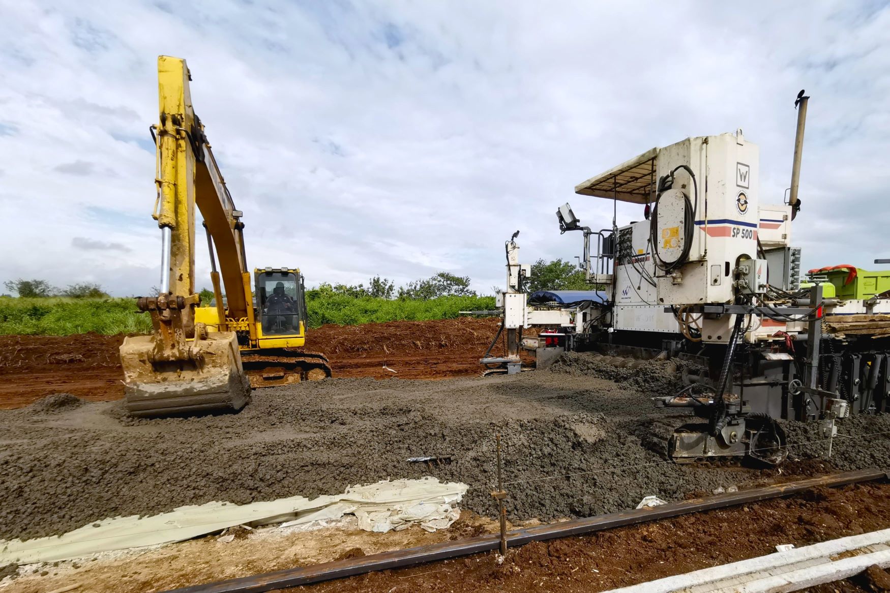 Gandeng Taiheiyo Cement, SMGR Terjun ke Bisnis Soil Stabilization