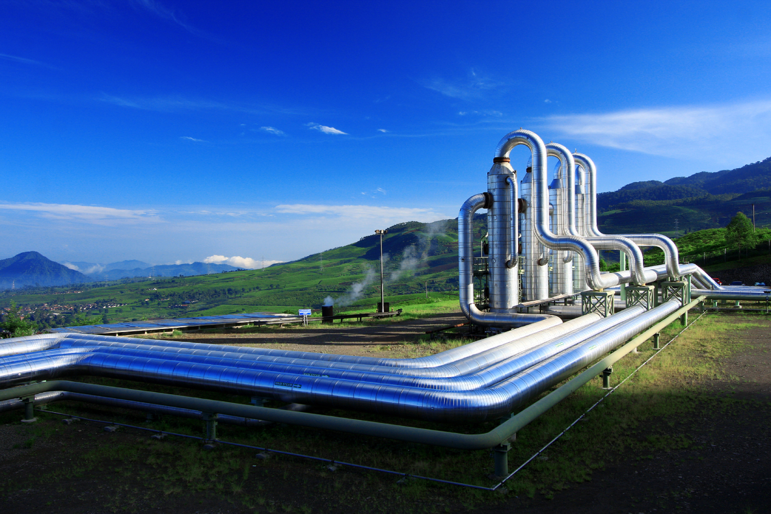 Likuiditas Tipis, Valuasi Sahamnya Premium: BREN Cocoknya Buat Siapa?