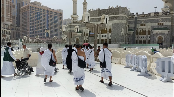 Persiapan Haji, Mulai 13 April Saudi Batasi Yang Bisa Masuk Makkah