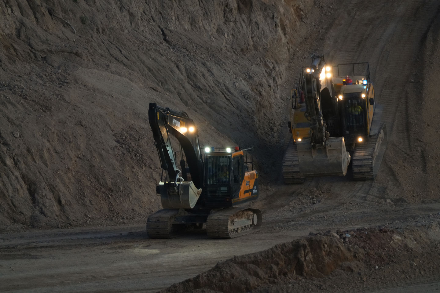 Akumulasi Rugi EMAS Membengkak di 2025, Boro-Boro Bisa Bagi Dividen