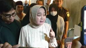 Eks Gubernur Lampung Ini Jadi Tersangka Korupsi, Istri Ngaku Tak Malu