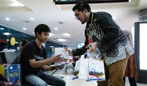 Penumpang Pelita Air, Kini Mudah Akses Produk UMKM Mitra Pertamina