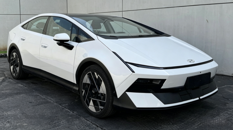 Ioniq 5 Terbaru Masuk Pasar: Sedan, BEV, dan EREV