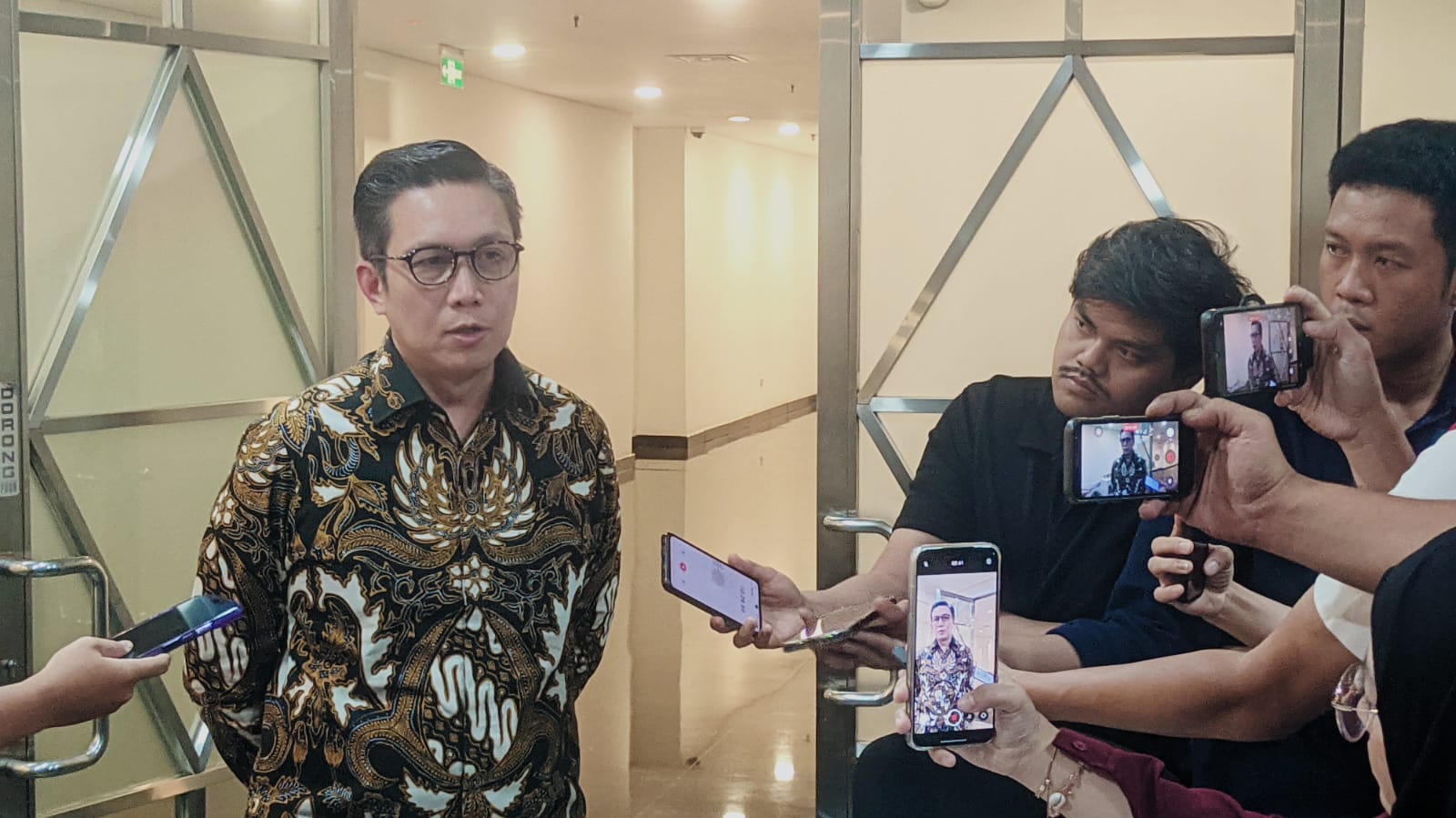 IHSG Balik Sentuh 6.400 Seperti Era Covid-19, BEI Hanya Omong Begini