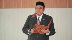 Babe Haikal Bahas Rantai Pasok Produk Halal dengan Inggris