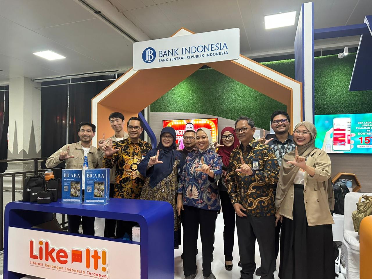 Hingga April 2026 QRIS Digunakan 45 Juta Merchant, Mayoritas UMKM