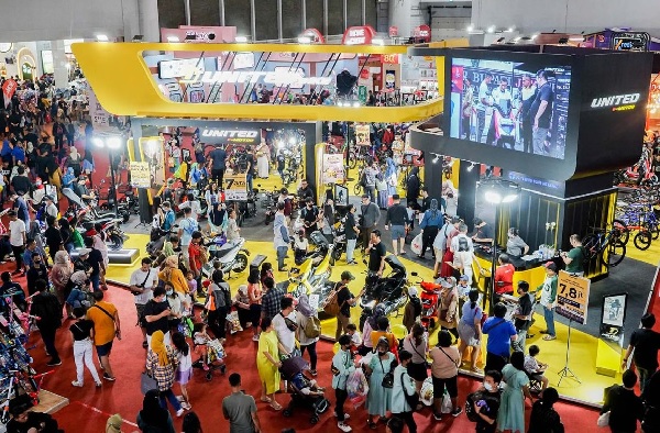 Lagi Cari Motor Listrik? Cek Dulu Perang Diskon ini di Jakarta Fair