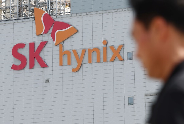 Dibuka Turun, Saham Hynix dan SK Square Angkat Kembali Indeks Kospi