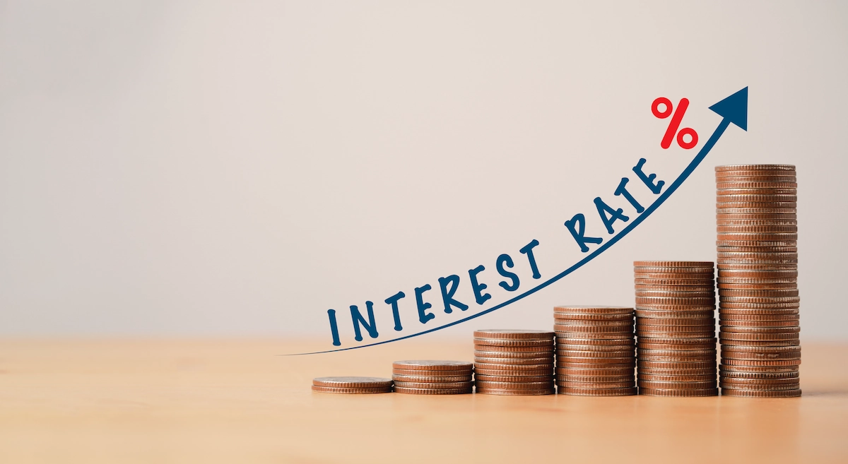 Suku Bunga Terus Naik, Sampai Kapan Dunia Usaha & Debitur Dikorbankan?