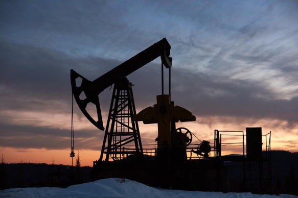 Harga Minyak Dunia Merosot ke USD70 Imbas Negosiasi AS-Iran