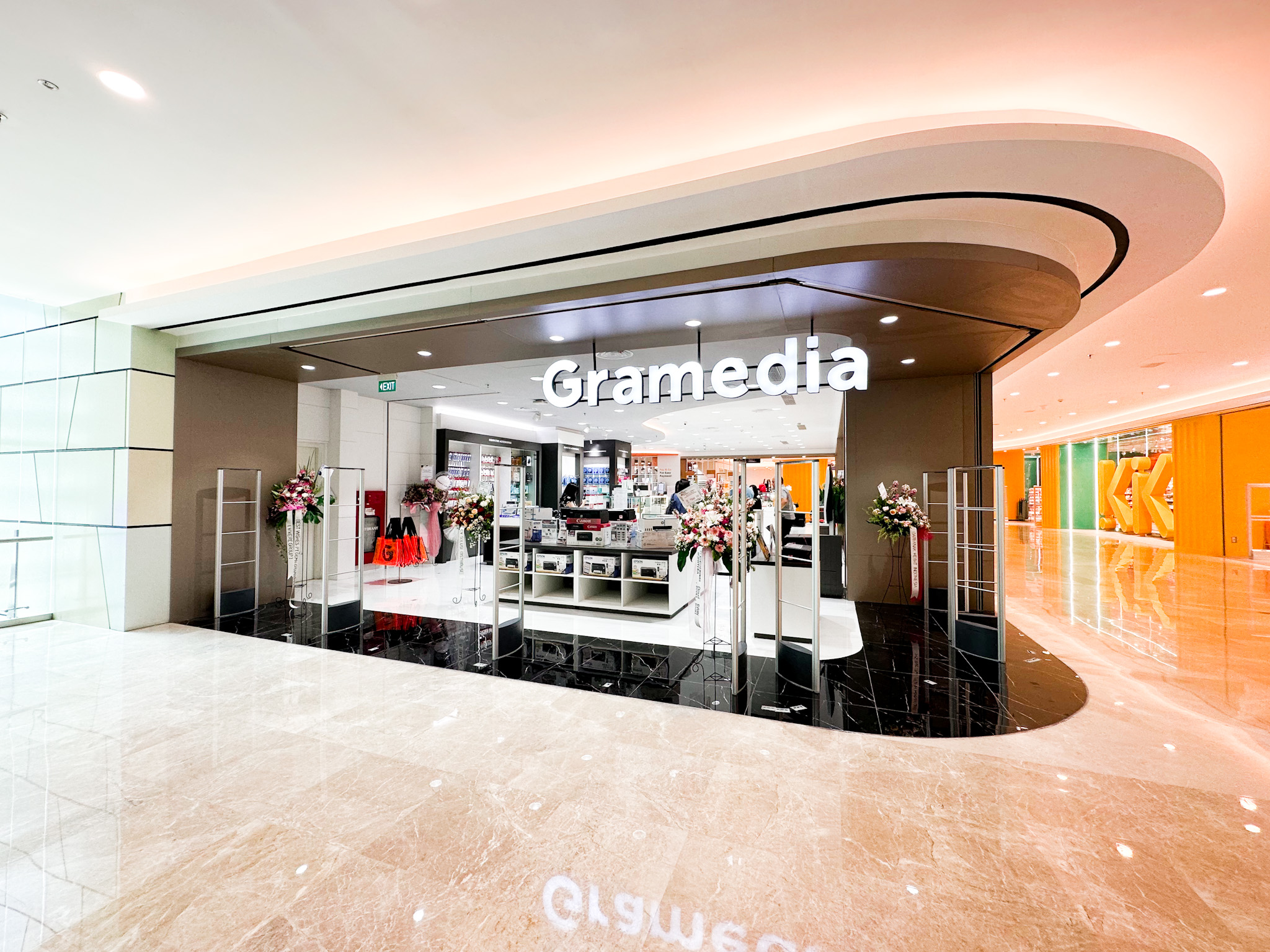 DOSS Gandeng Gramedia Sajikan Creative Retail Corner